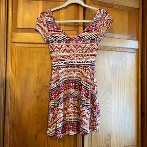 One Clothing Beautiful Dress. Size Small